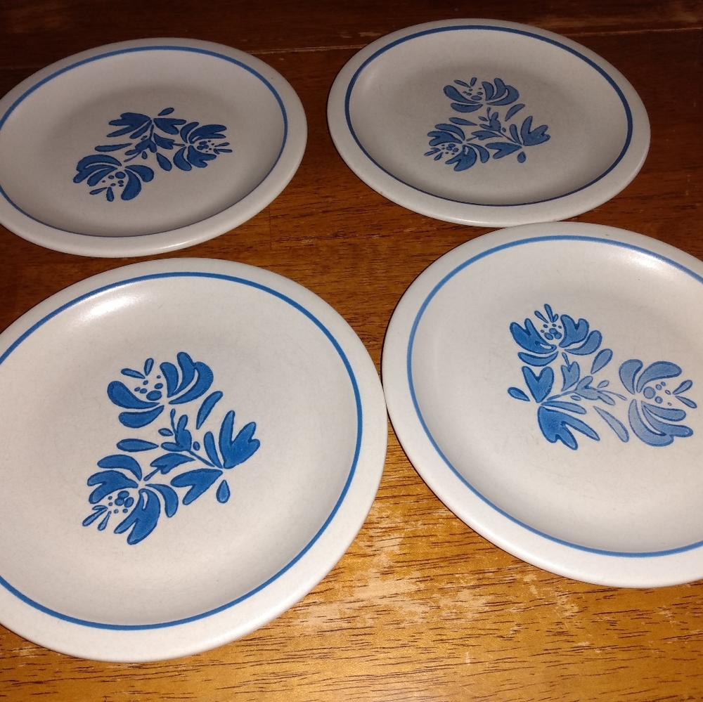 Pfaltzgraff Yorktown Dishes